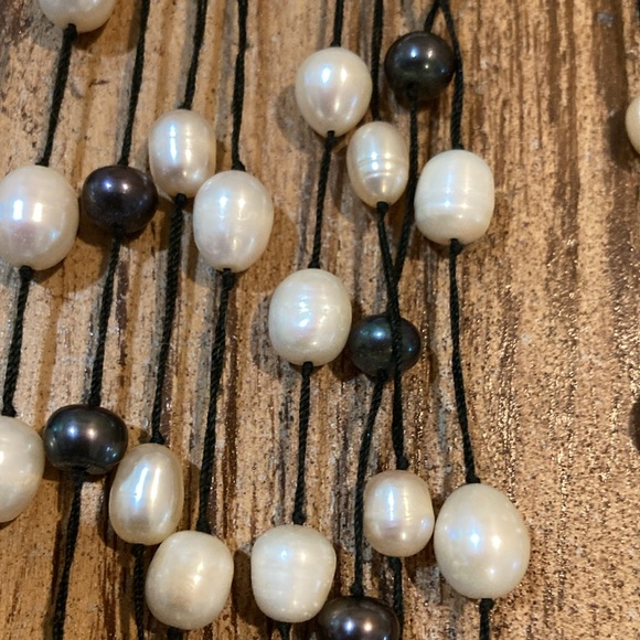 Pearl Necklace Bundle - Picture 10 of 10